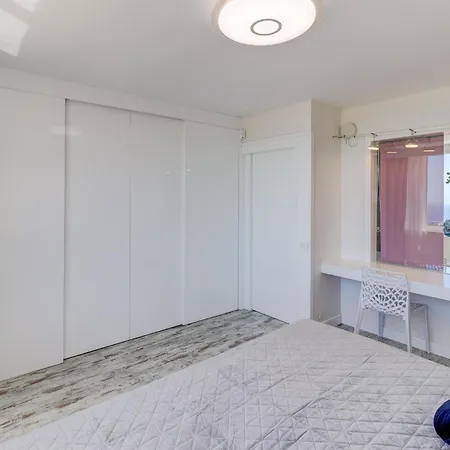 Panoramic Ocean Mountain View 3 דירה