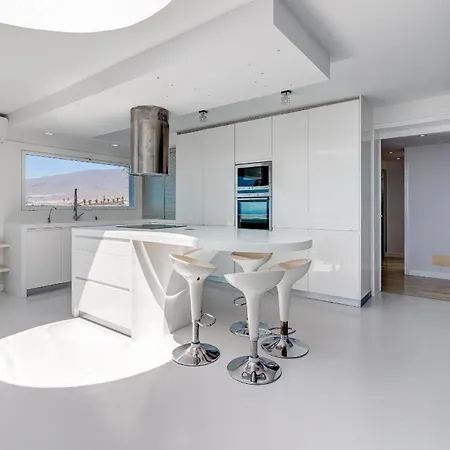 Panoramic Ocean Mountain View 3 דירה אדחה